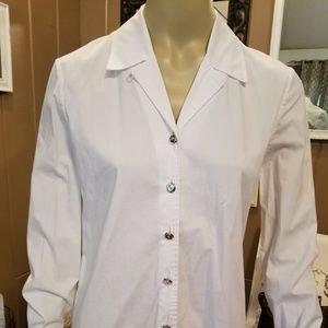 ST. JOHN - crisp white dress shirt